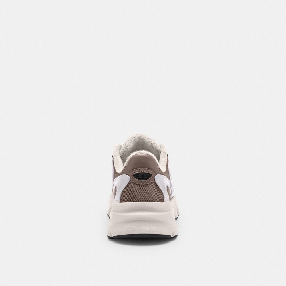 Bolt Runner Sneaker
