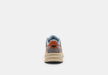Bolt Runner Sneaker