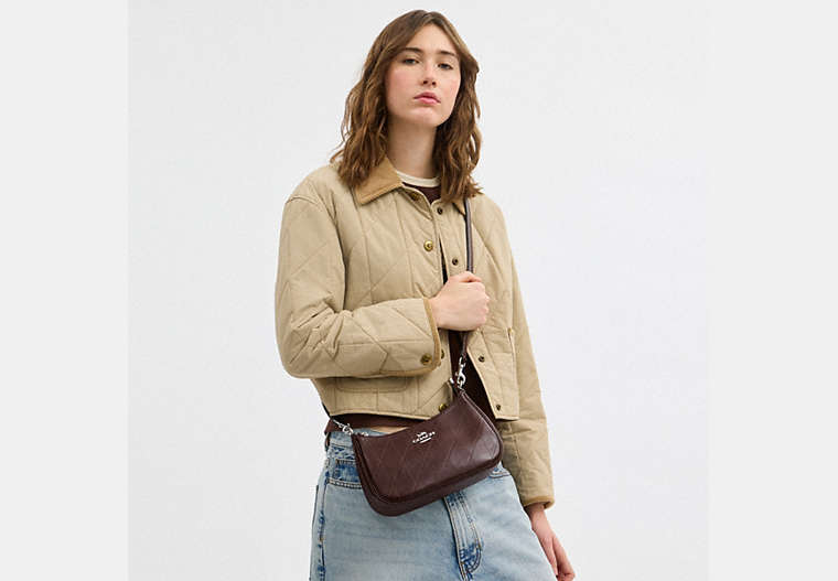Teri Shoulder Bag With Quilting