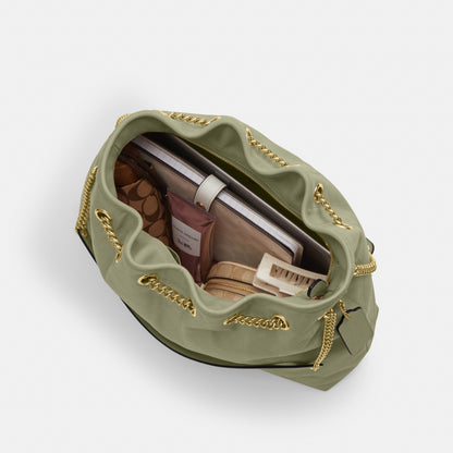 Evelyn Shoulder Bag With Quilting