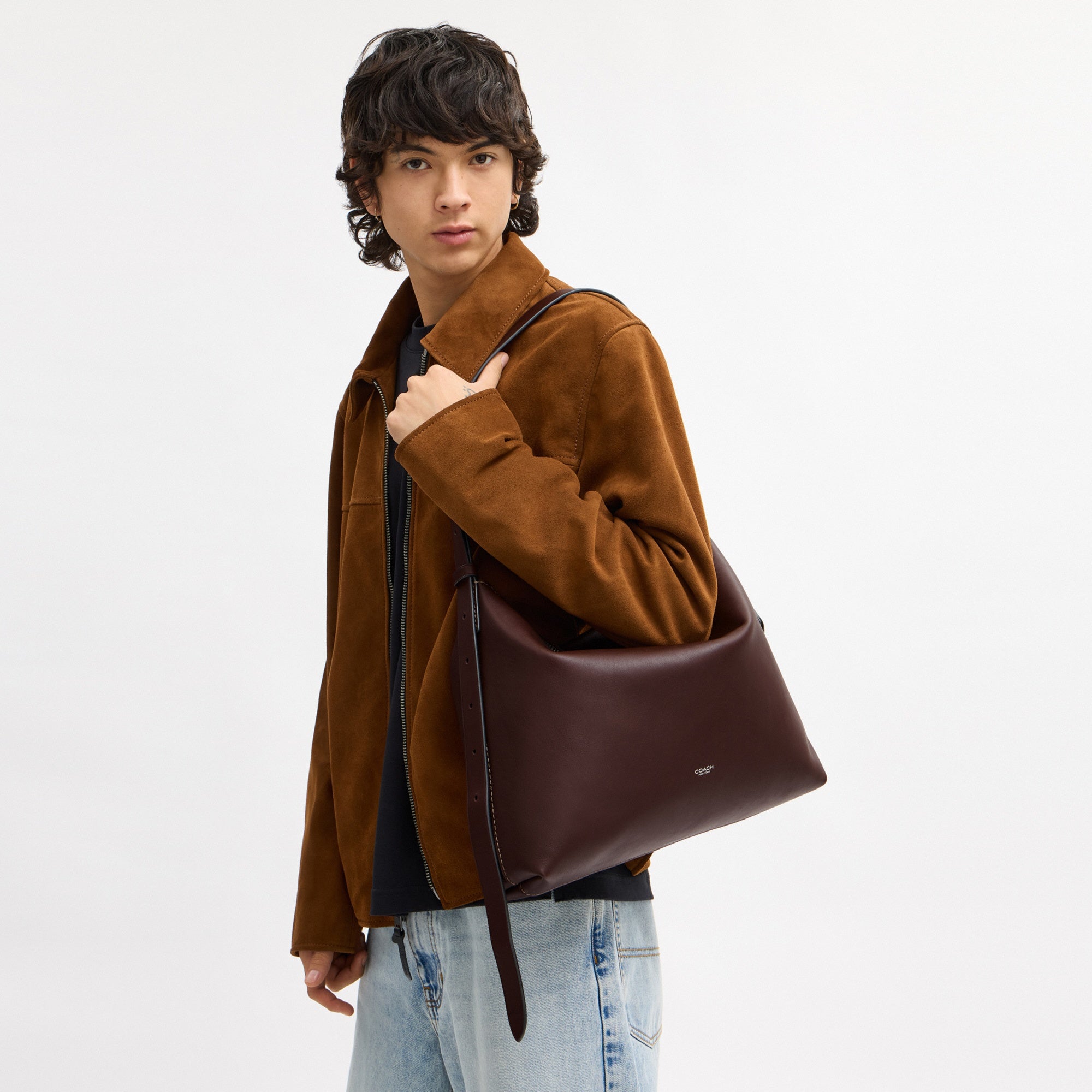 Mott Messenger Bag 38