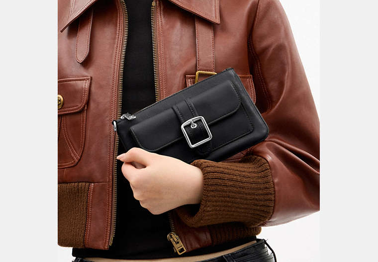 Ashton Wristlet
