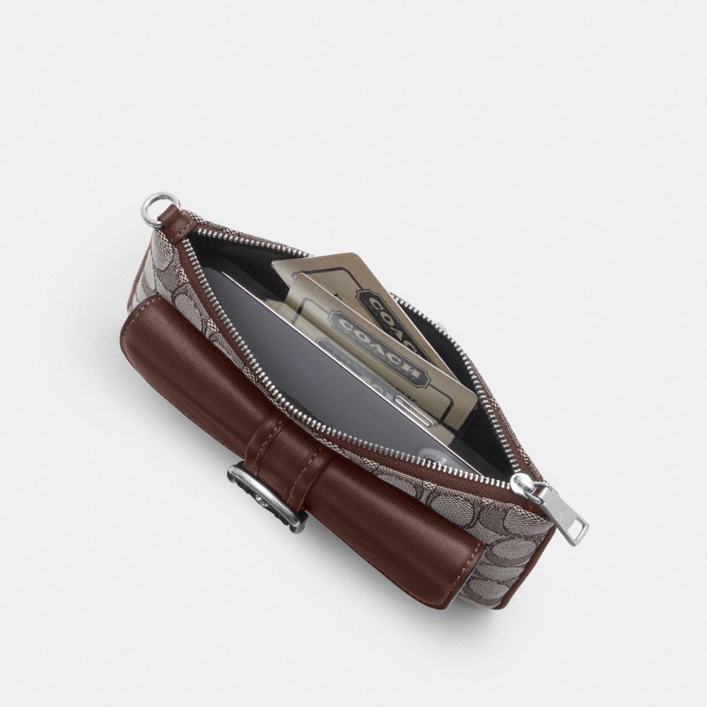 Ashton Wristlet In Signature Jacquard