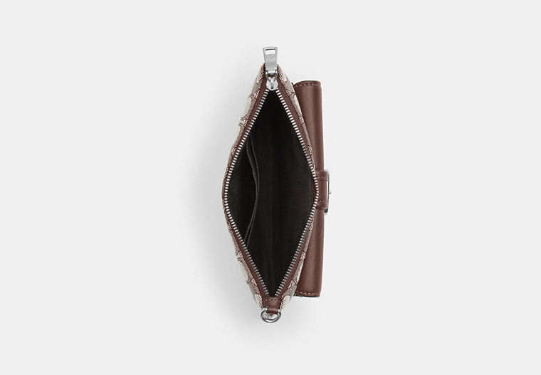 Ashton Wristlet In Signature Jacquard