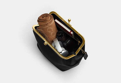 Kisslock Frame Bag 27
