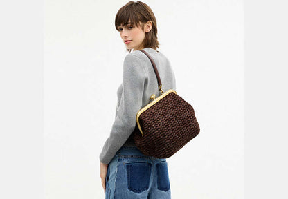 Kisslock Frame Bag 27