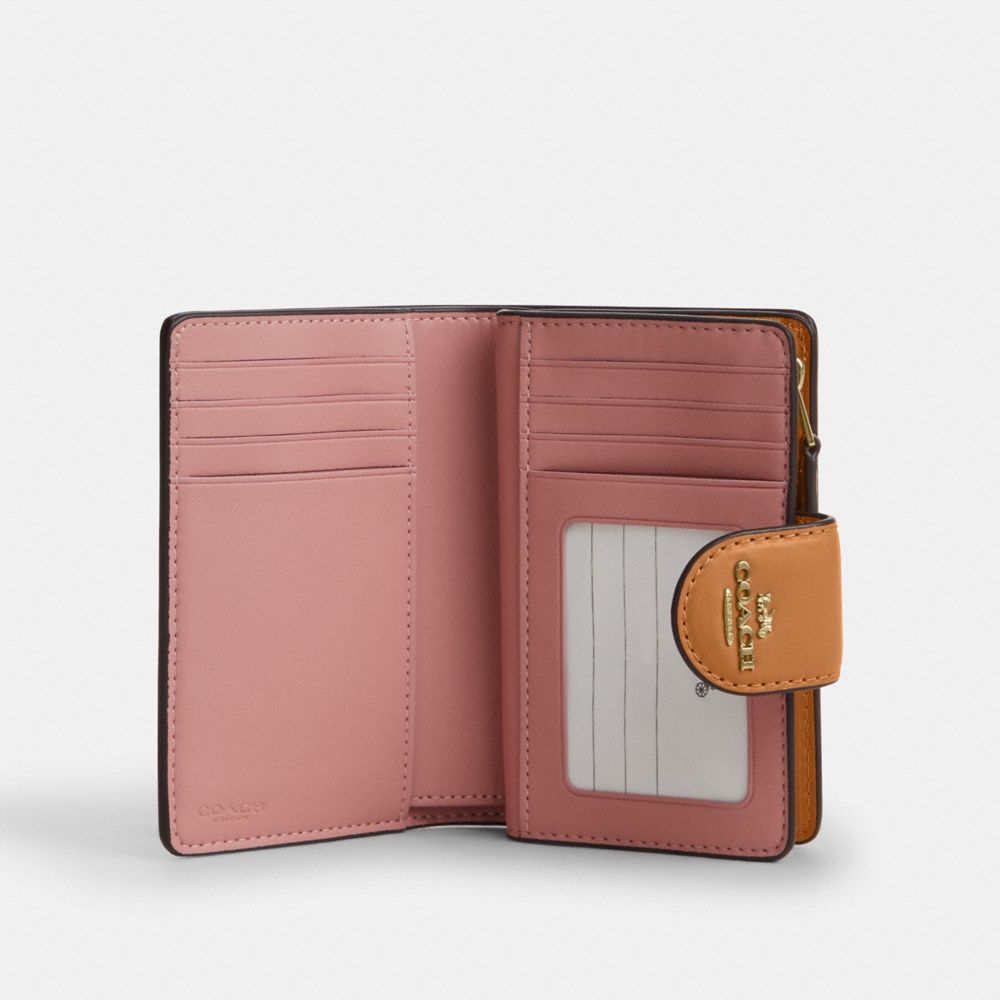 Medium Corner Zip Wallet With Gingham Print