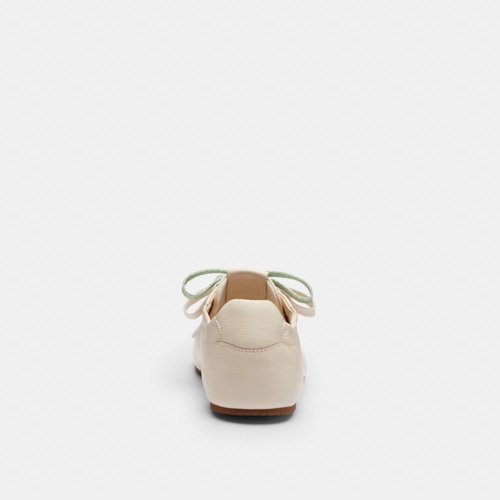 Soft Sneaker