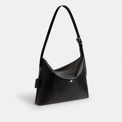 Mott Messenger Bag 38 In Loved Leather