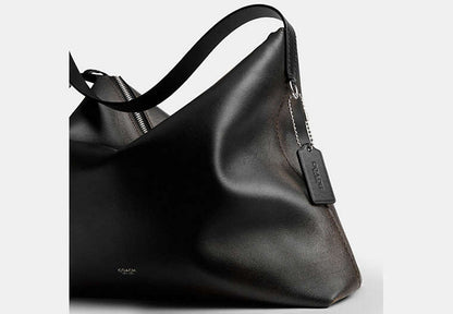 Mott Messenger Bag 38 In Loved Leather