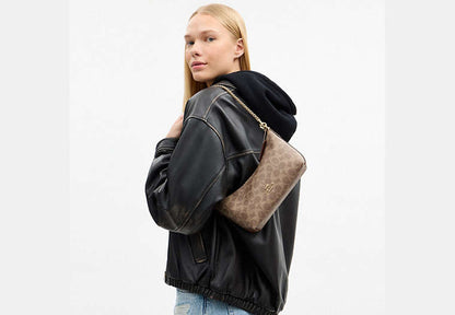 Caitlin Shoulder Bag In Signature Canvas
