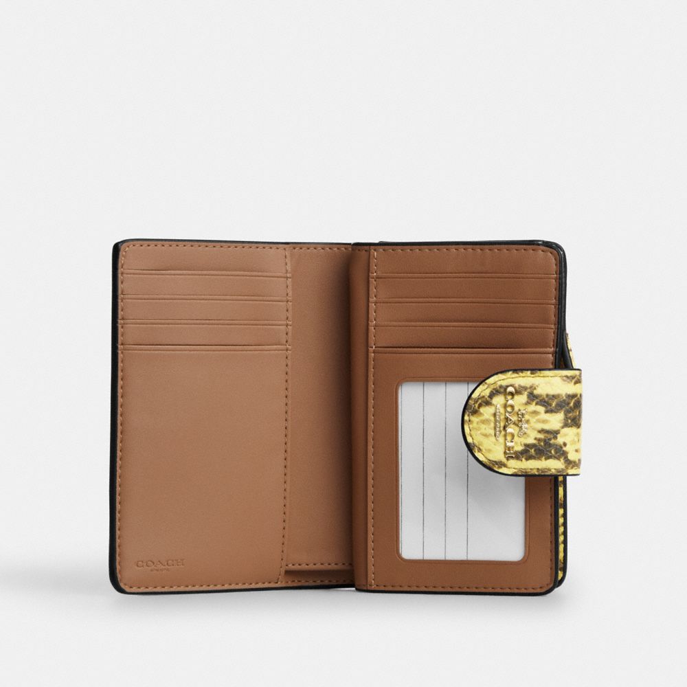 Medium Corner Zip Wallet In Loved Leather