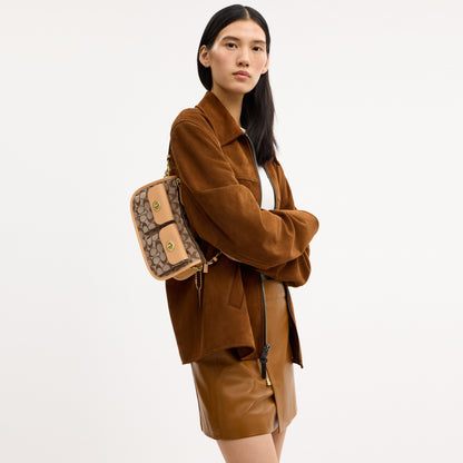 Twin Turnlock Waverly Bag In Signature Jacquard
