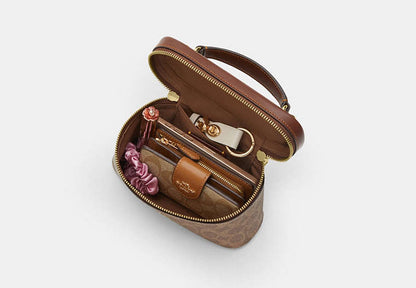Rainer Crossbody Bag 18 In Signature Canvas