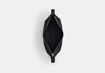 Mott Sling Bag 22