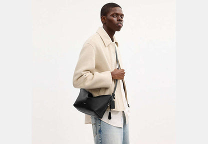 Mott Sling Bag 22