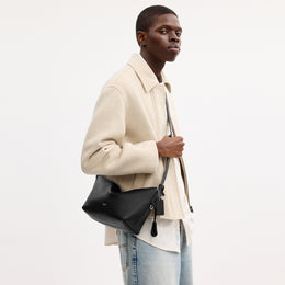 Mott Sling Bag 22