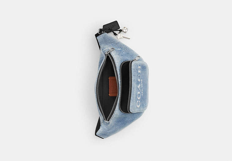 Travis Belt Bag 35 In Loved Denim With Charms