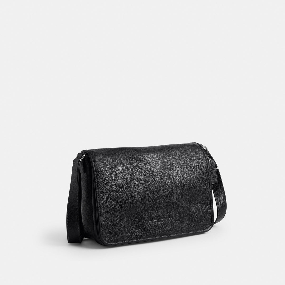 Colby Messenger Bag 32