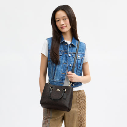Station Carryall Bag In Signature Canvas