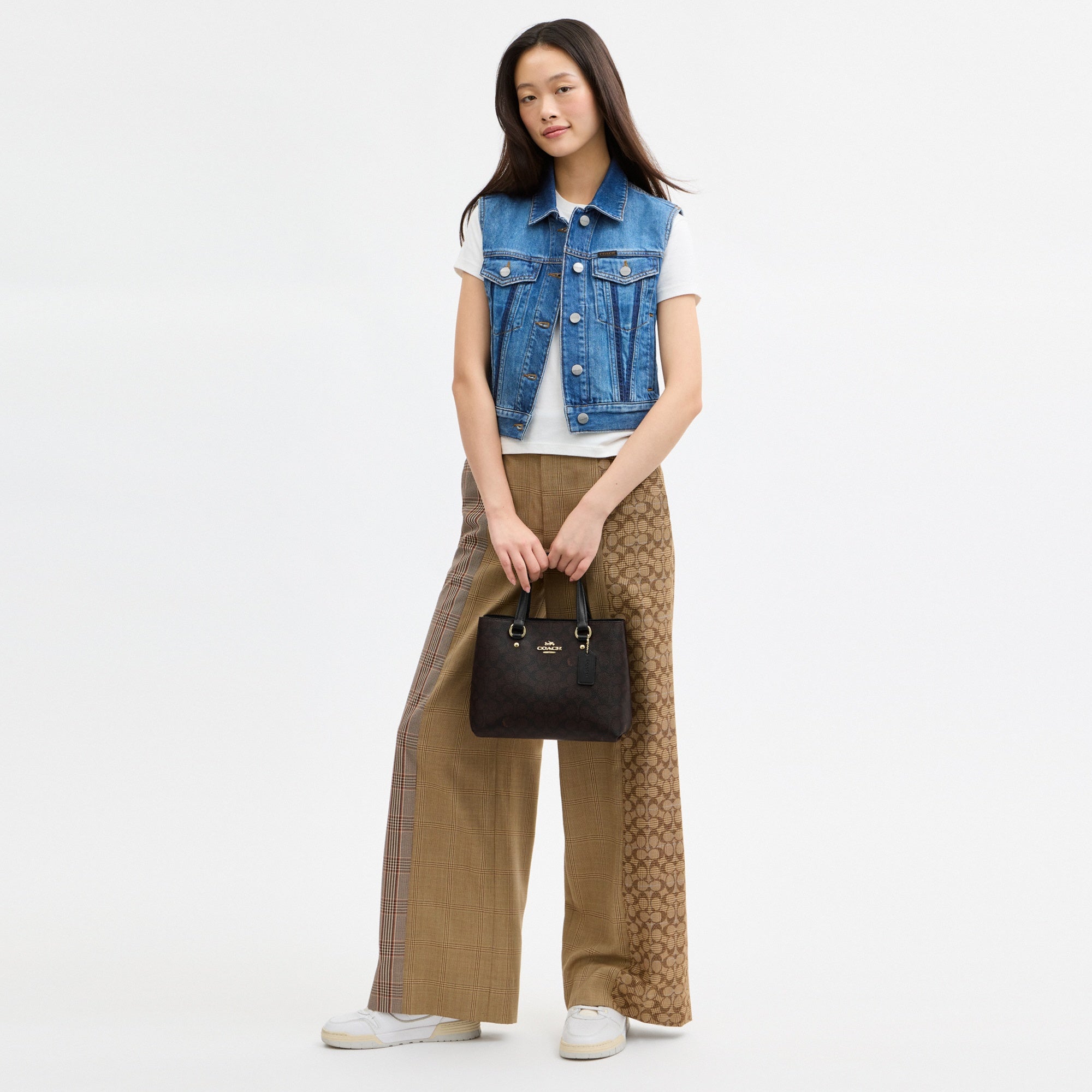 Station Carryall Bag In Signature Canvas