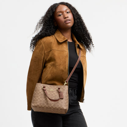 Station Carryall Bag In Signature Canvas