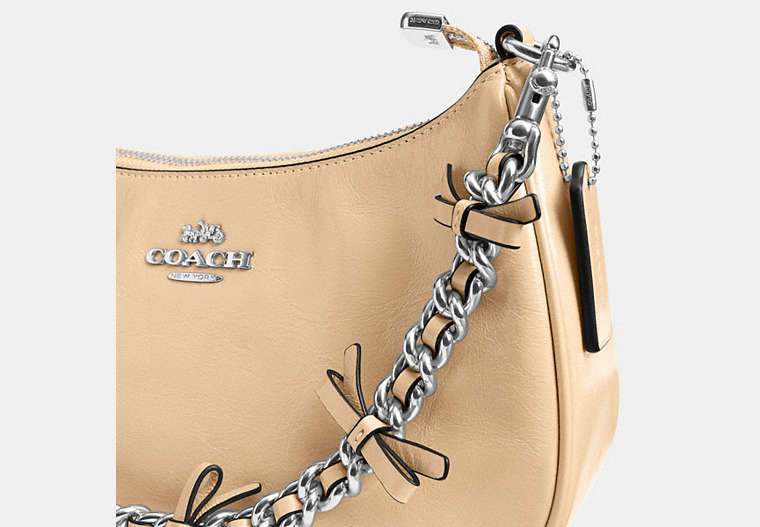 Teri Shoulder Bag With Bows