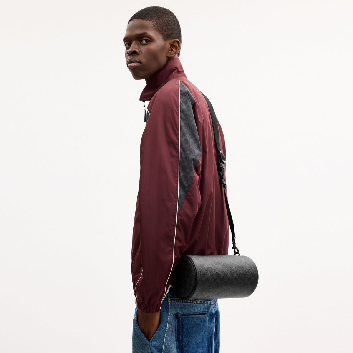 Andre Barrel Bag 24 In Signature Canvas