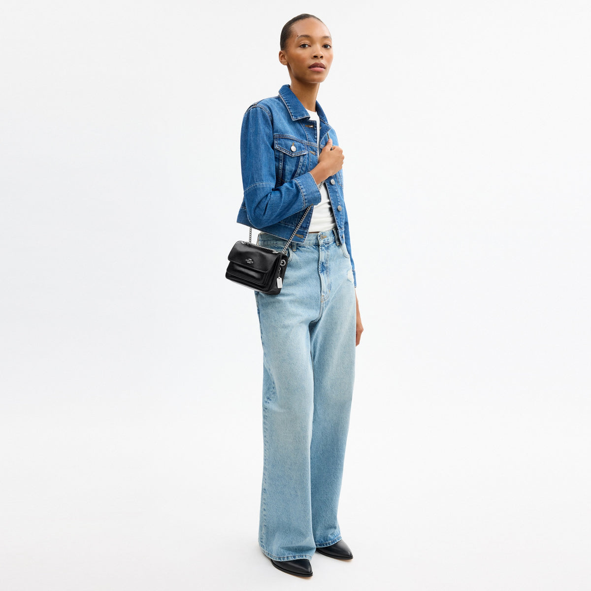 Elodie Crossbody Bag 18