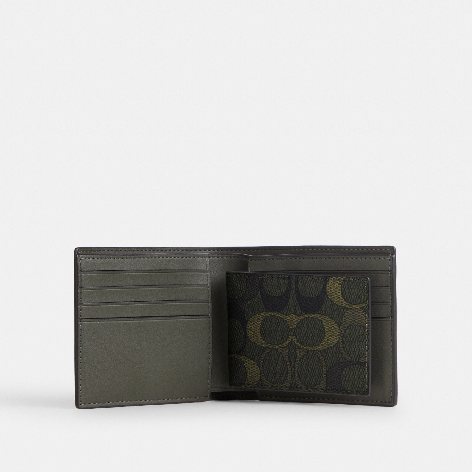 3-In-1 Wallet In Signature Camo Print