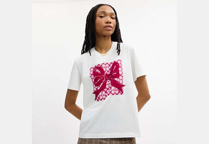 Signature Square Bow Classic T-Shirt In Organic Cotton