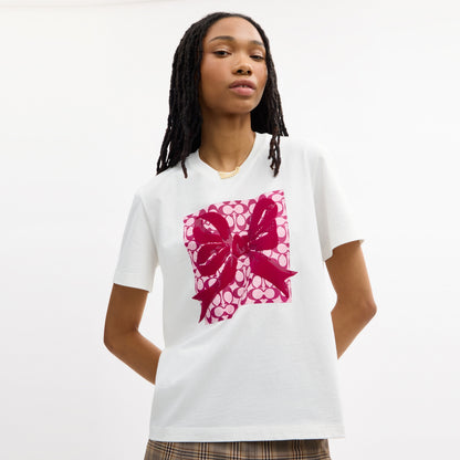 Signature Square Bow Classic T-Shirt In Organic Cotton