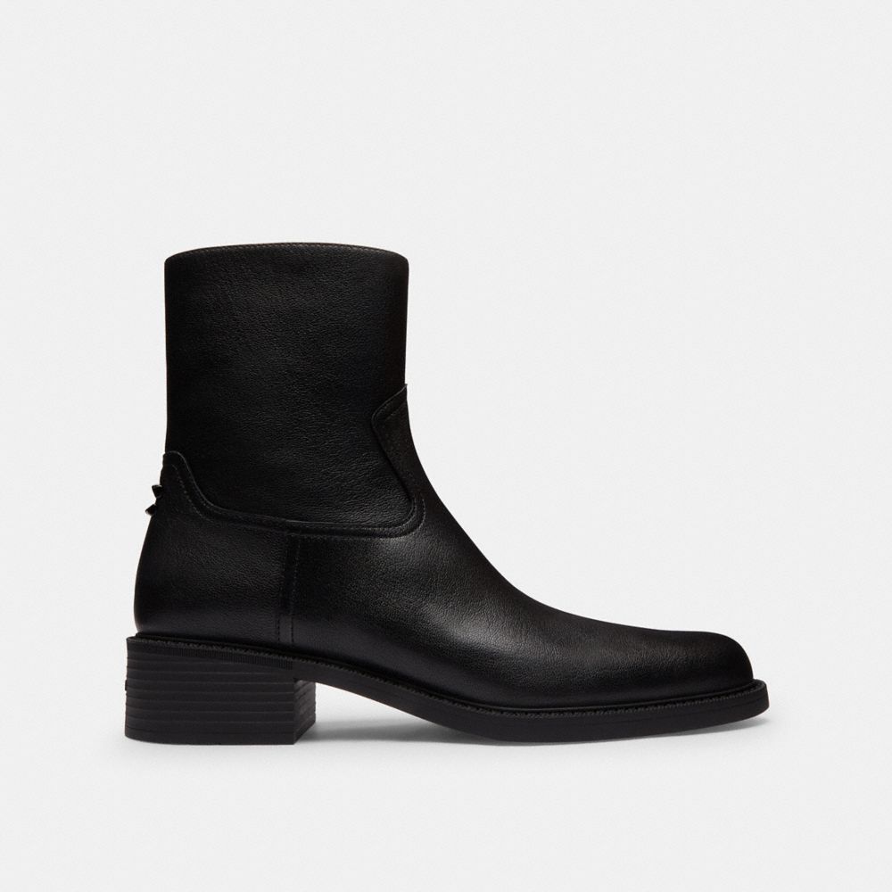 Pointed Toe Bootie