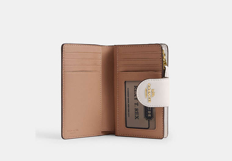 Medium Corner Zip Wallet With Floral Print