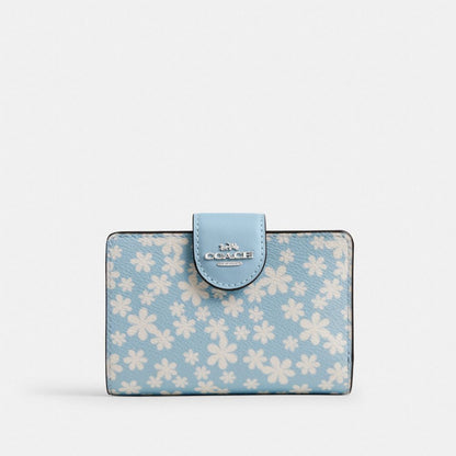 Medium Corner Zip Wallet In Loved Leather