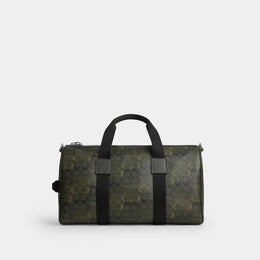 Explorer Duffle Bag 45 In Signature Camo Print