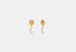 Tea Rose Pearl Drop Earrings