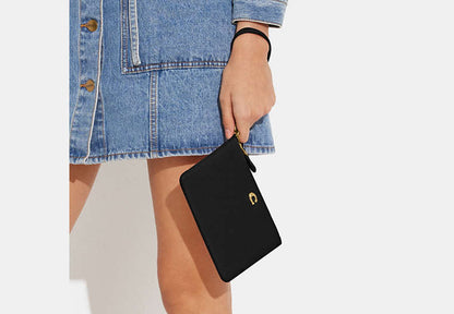 Essential Small Wristlet