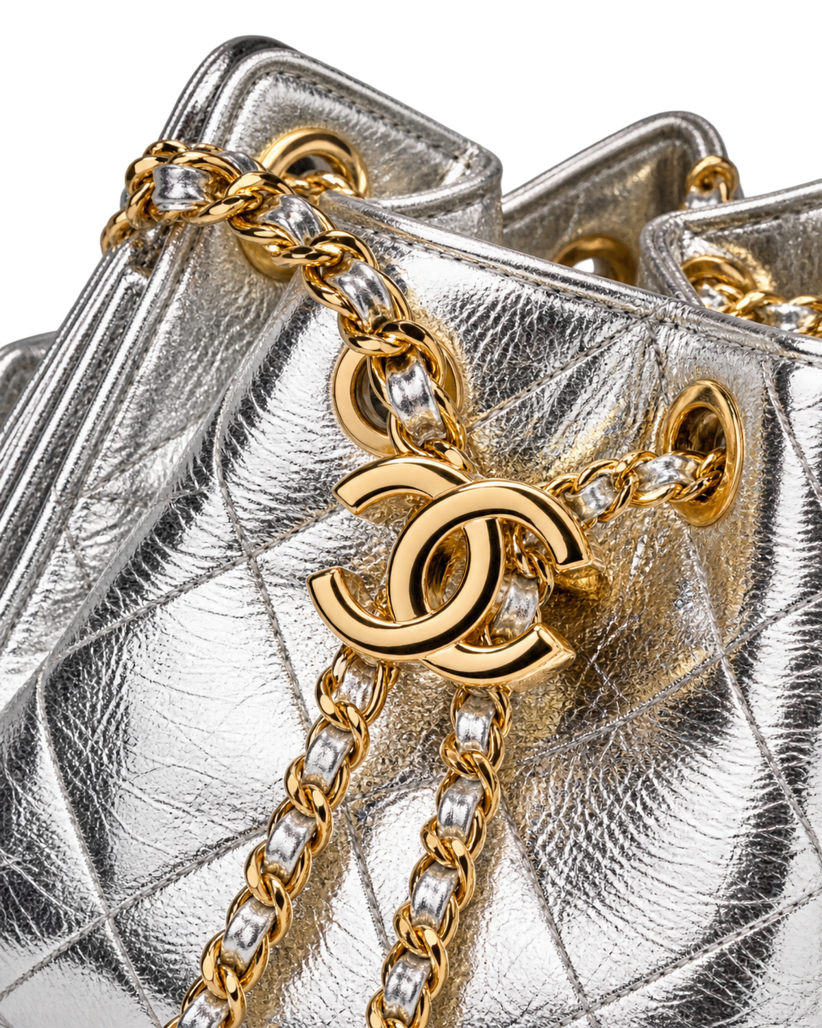 CHANEL mini bag 25 Metallic calfskin & gold-tone metal Silver