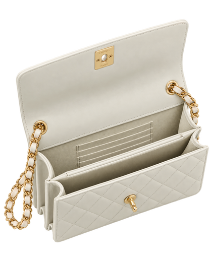 Chanel Trendy CC Wallet On Chain
