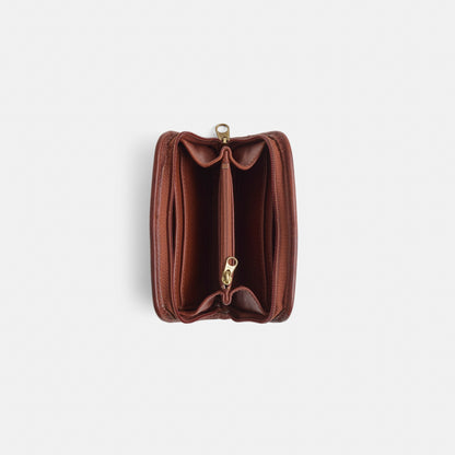 Vintage Classic Zip Around Compact Clutch