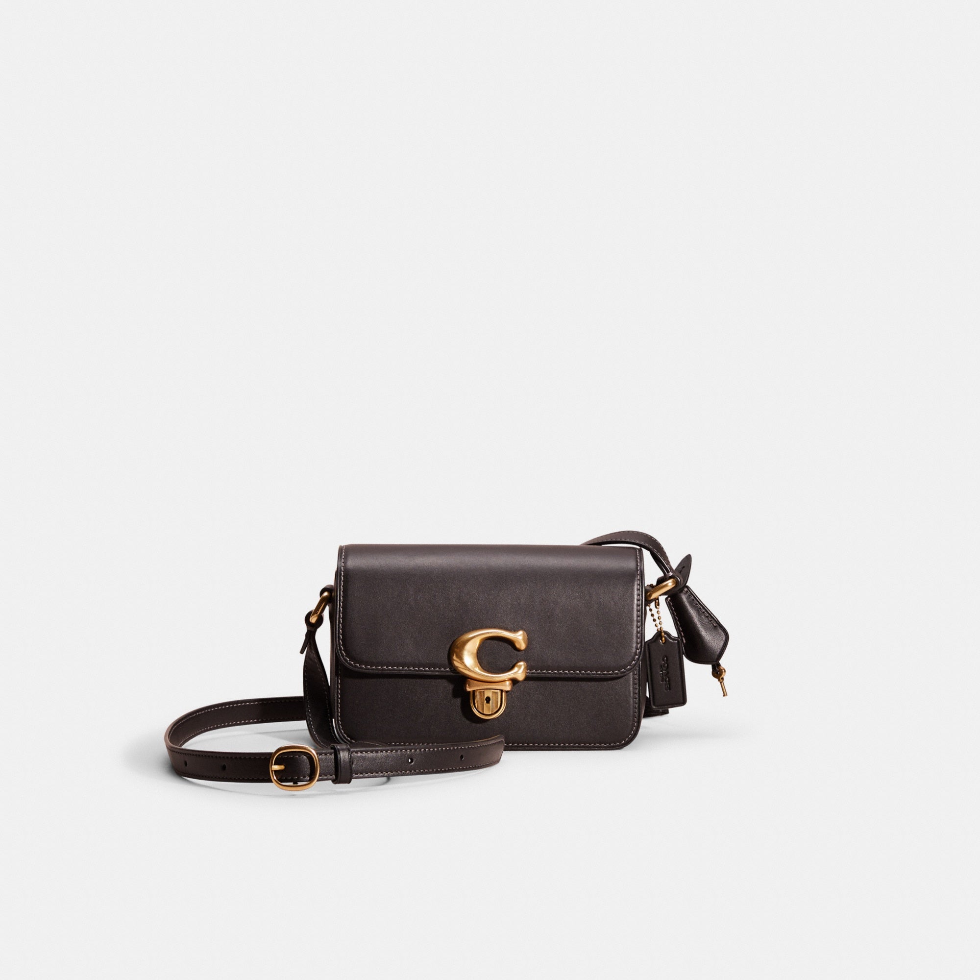 Restored Studio Shoulder Bag 19