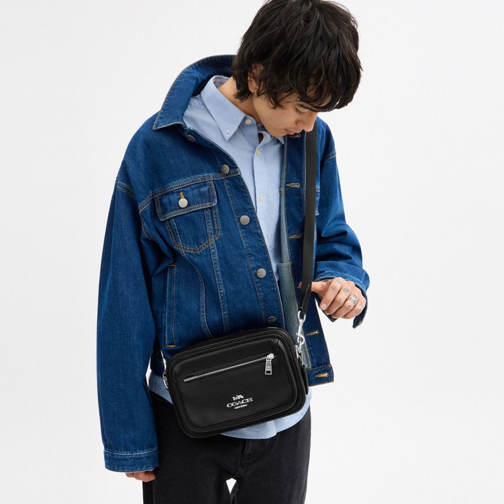 Elias Crossbody