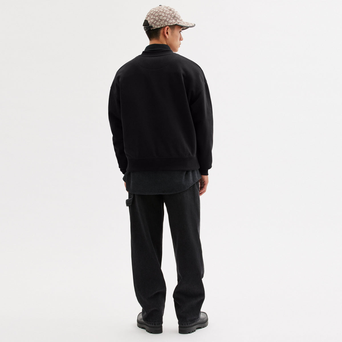 Essential Crewneck