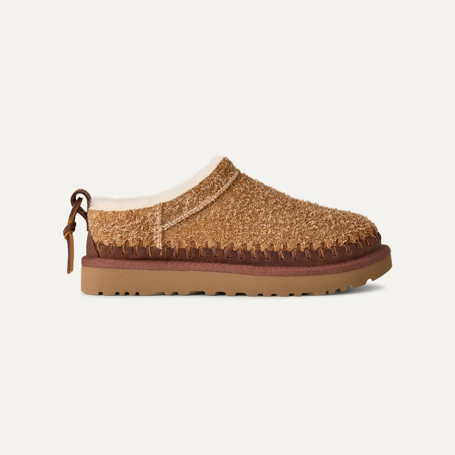 Classic Micro Biarritz – Coastal-Inspired Sheepskin Boot with Tassel Detail