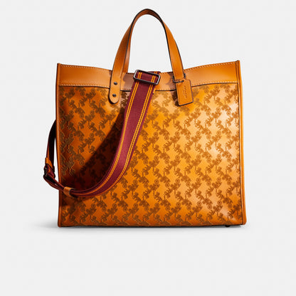 Restored Field Tote 40 With Horse And Carriage