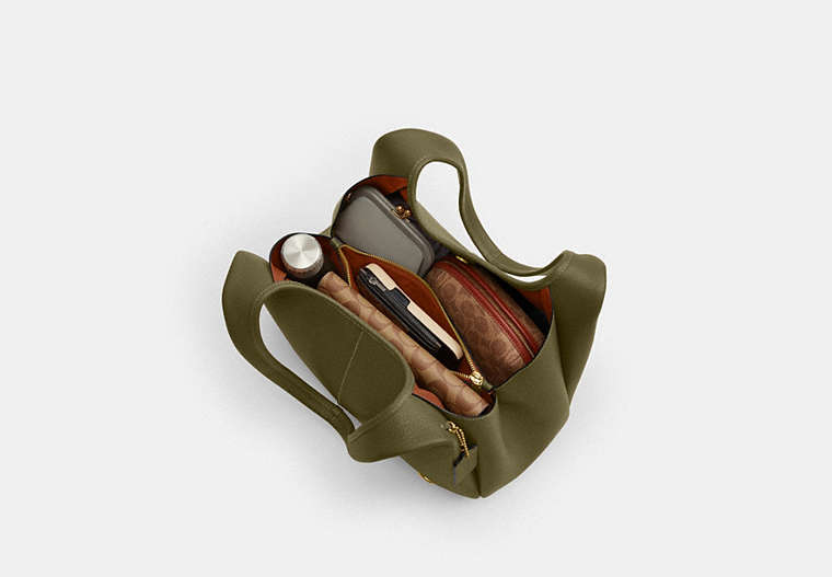 Lana Shoulder Bag