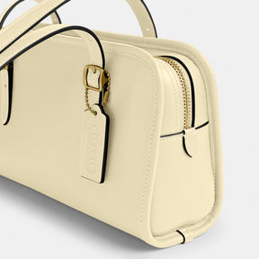 Swing Zip Bag