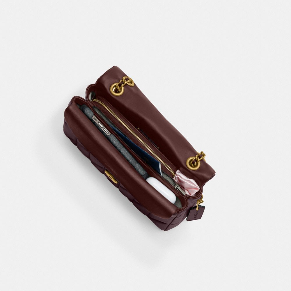 Tabby Shoulder Bag 26 With Pillow Quilting