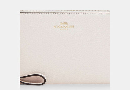 Corner Zip Wristlet